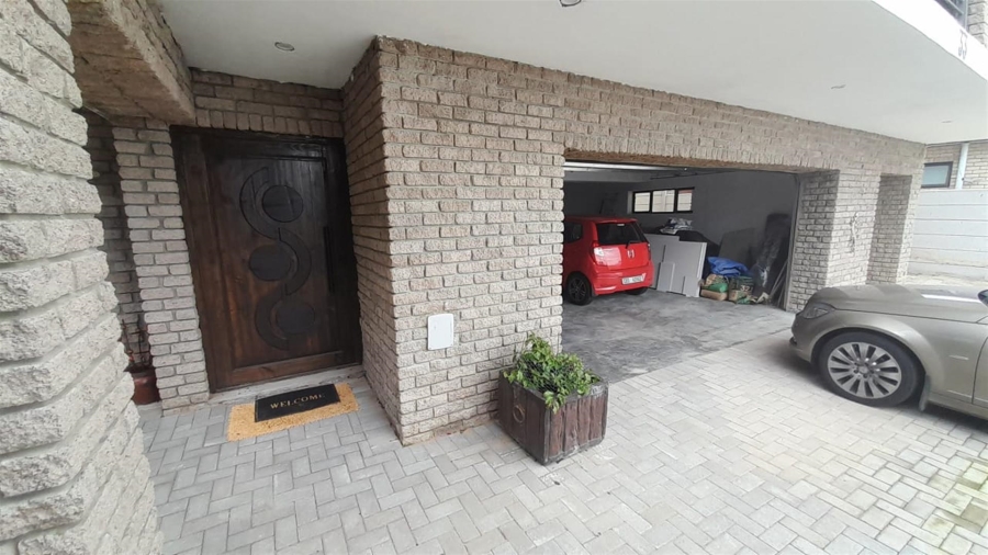 4 Bedroom Property for Sale in Tergniet Western Cape